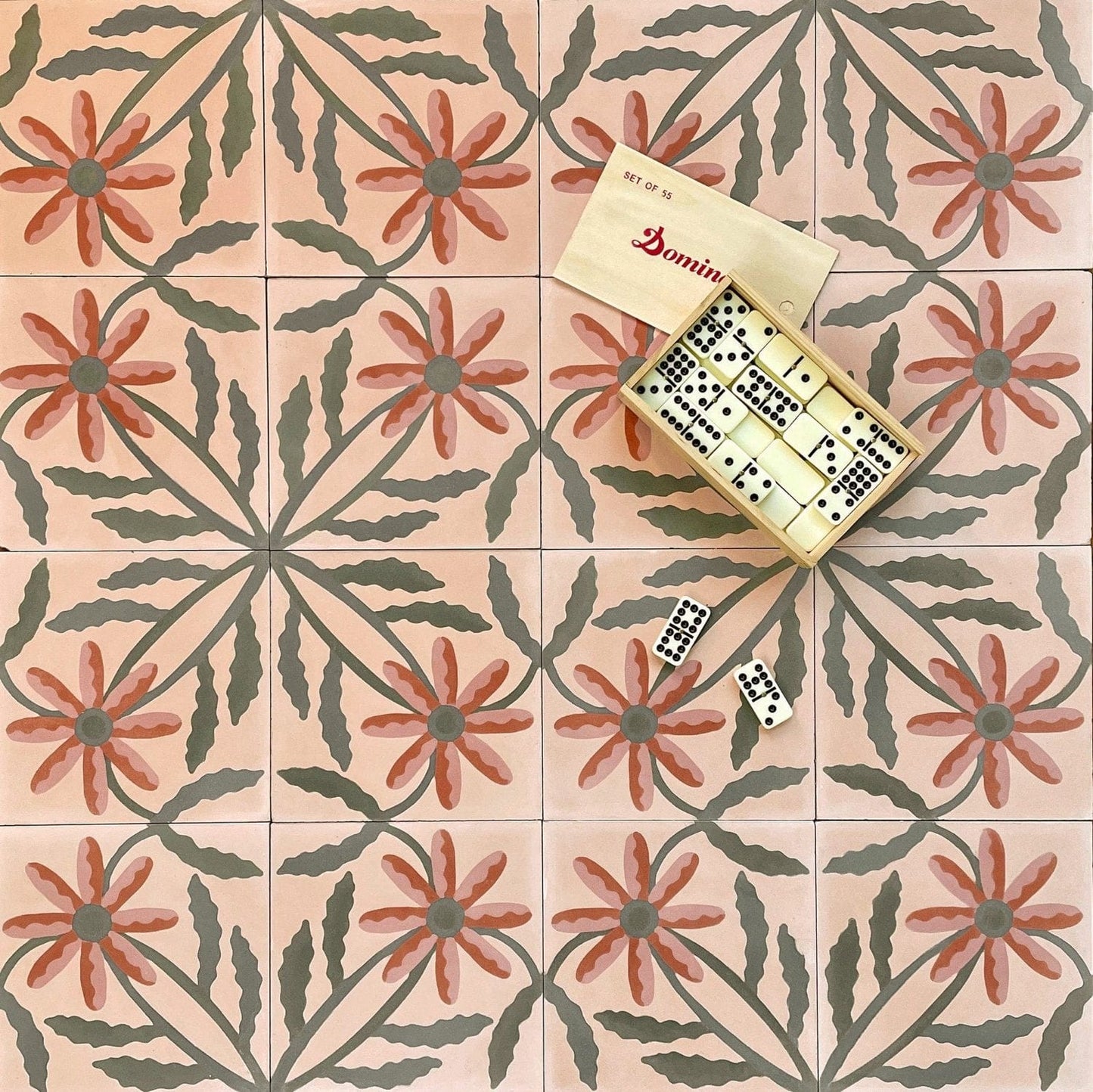 Montauk Daisy Cobbler Cement Tile