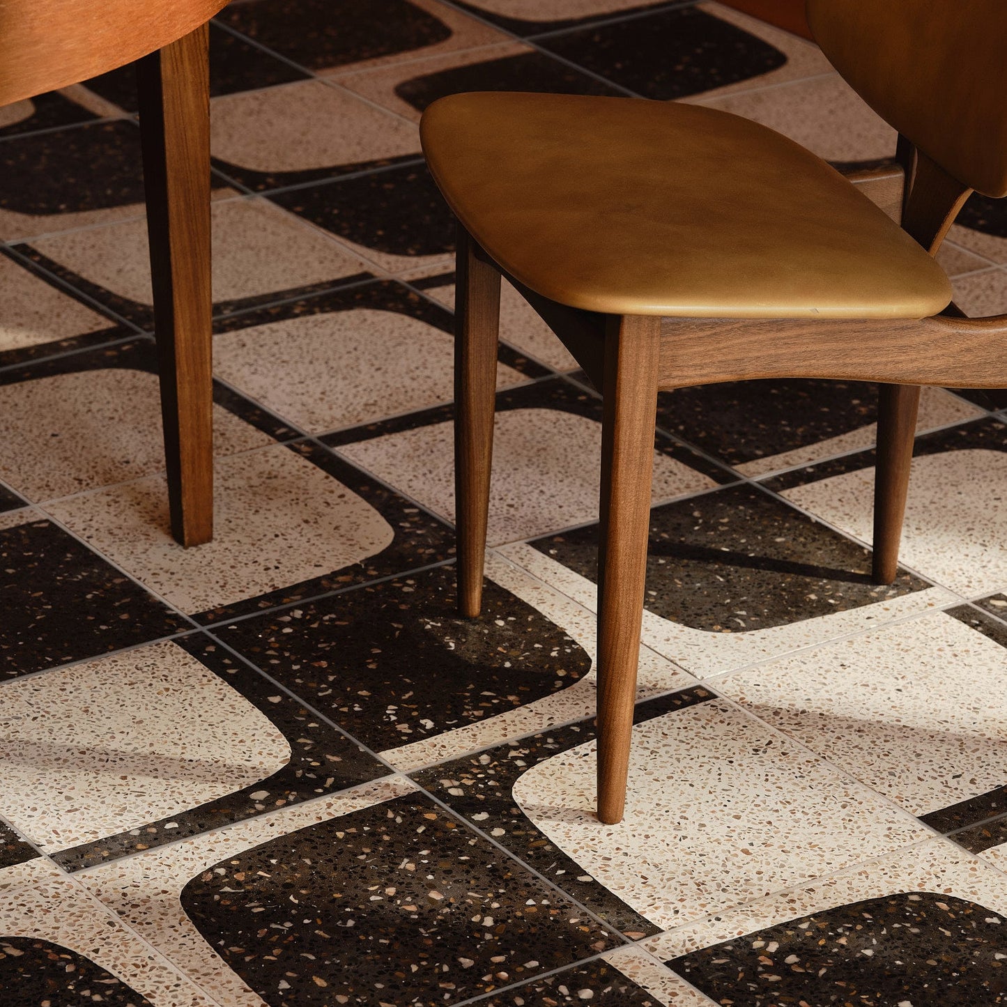 Squarish on Four Terrazzo Reverse Raspberry Ripple