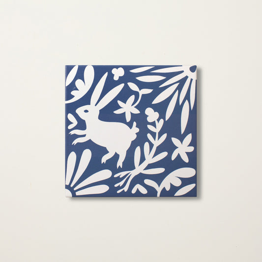 Jardín de Luna Rabbit Porcelain Tile