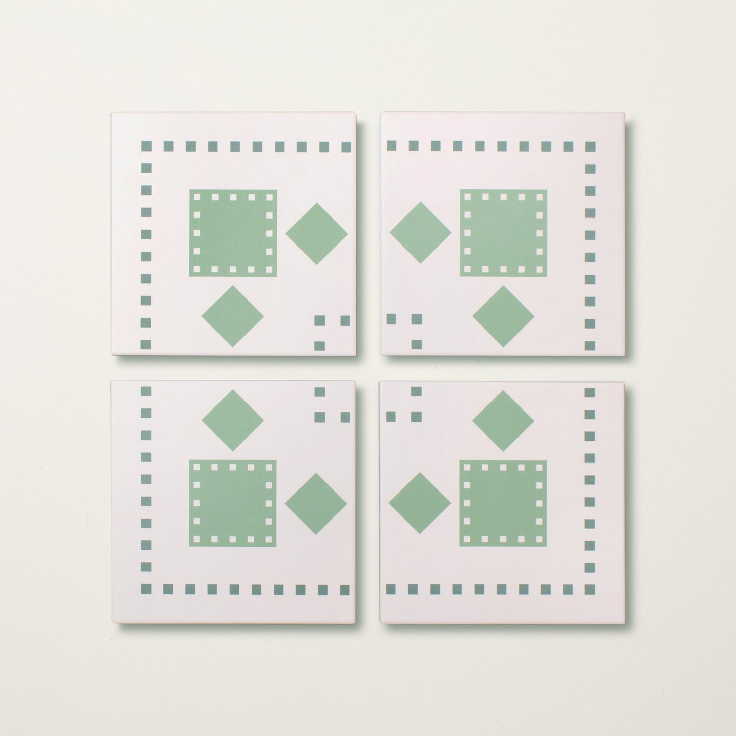Green Diamond Corner Porcelain Tile