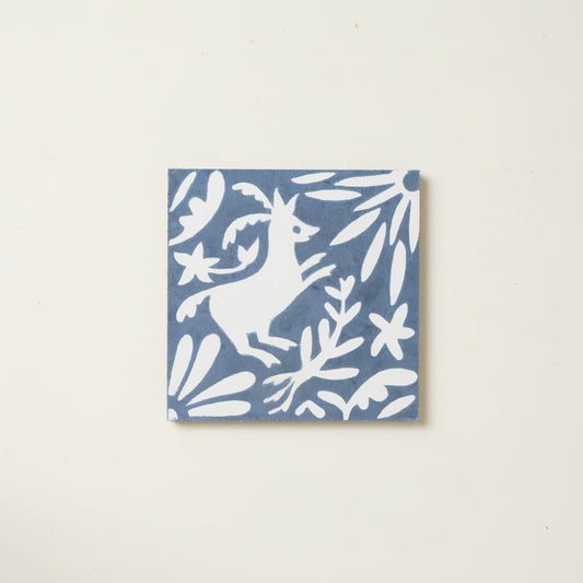 Jardín de Luna Deer Cement Tile