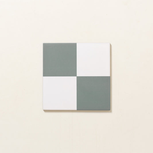 Chequerboard in Mulch Porcelain