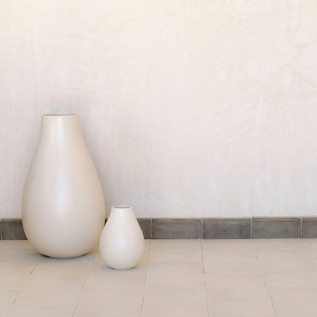 Porcelain Plain