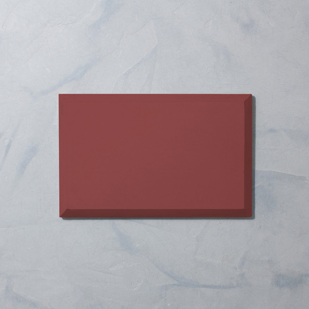 Bar Pin w Garnet