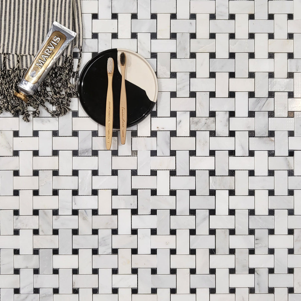 Hampton Black and White Basketweave